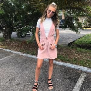 Meet your Posher, Natalie